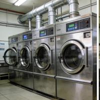 工业洗涤设备与传统洗衣设备的对比，哪一个更划算？